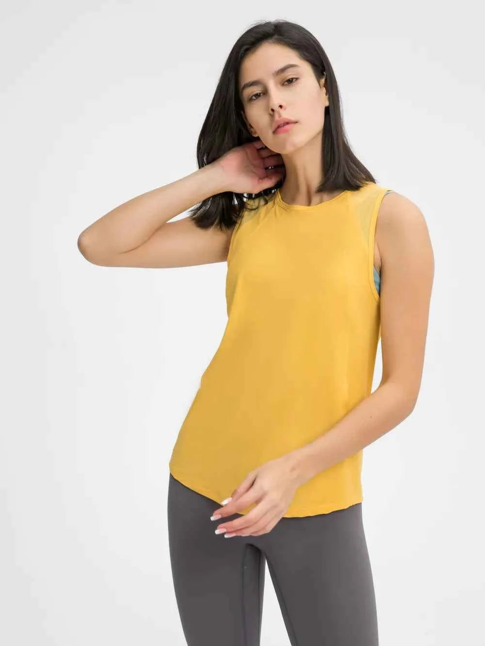 Jimena Tee