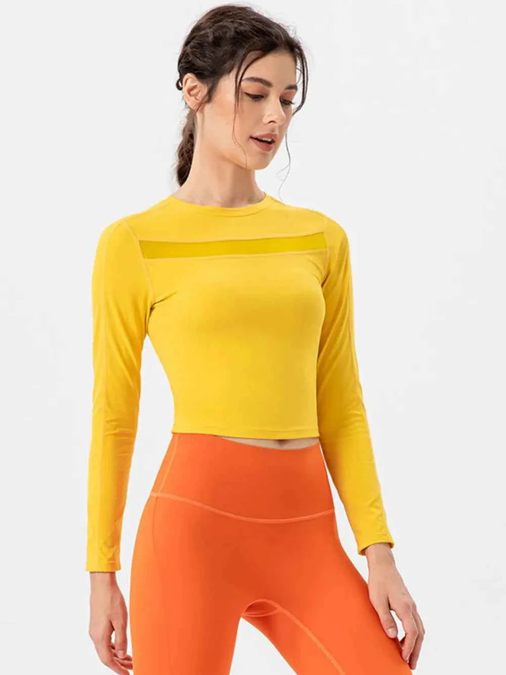 Lira Tee