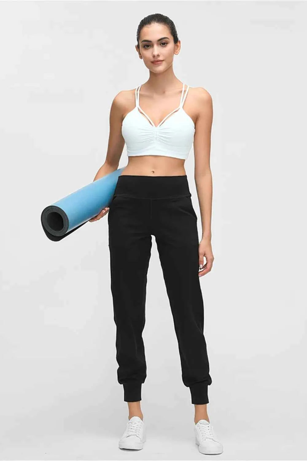 Clara Pantalon