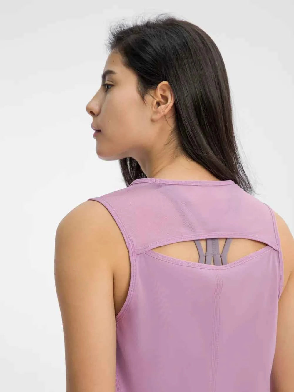 Jimena Tee