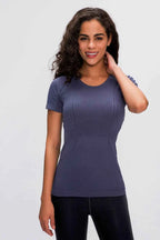 Isabela Tee