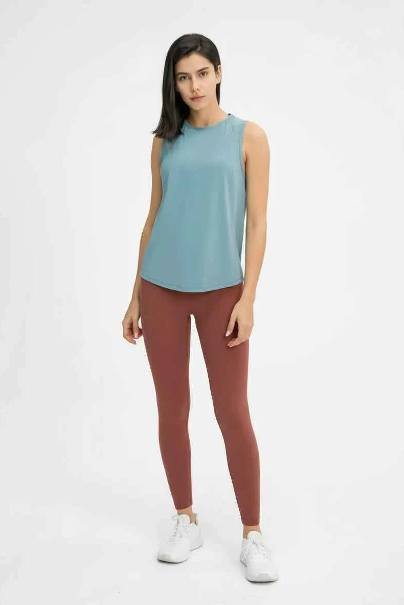 Jimena Tee