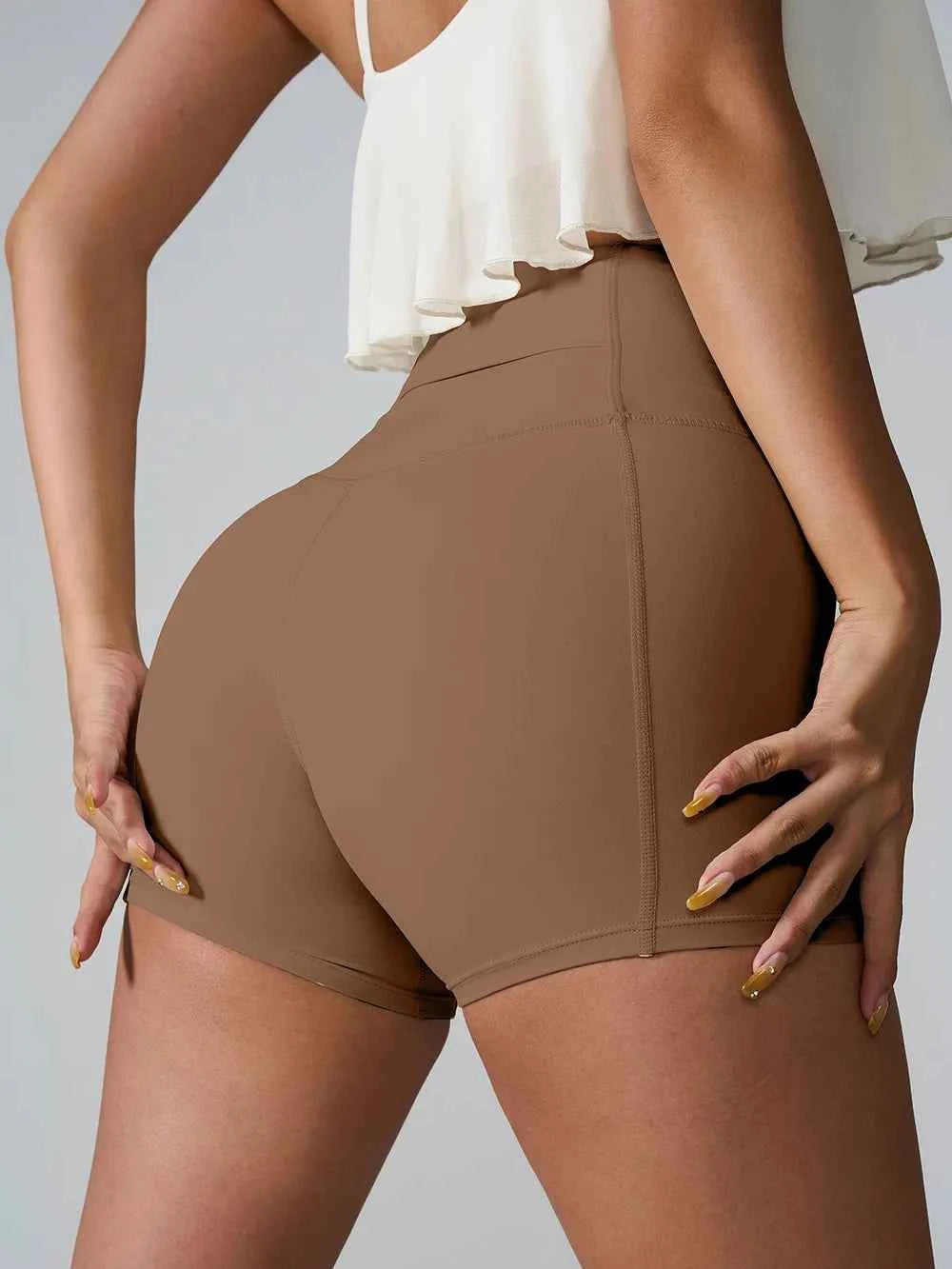 Nahia Shorts