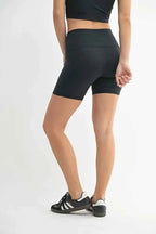 MONO B Venice Cloud Light Sculpt Biker Shorts