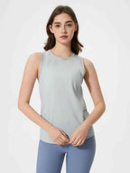 Jimena Tee
