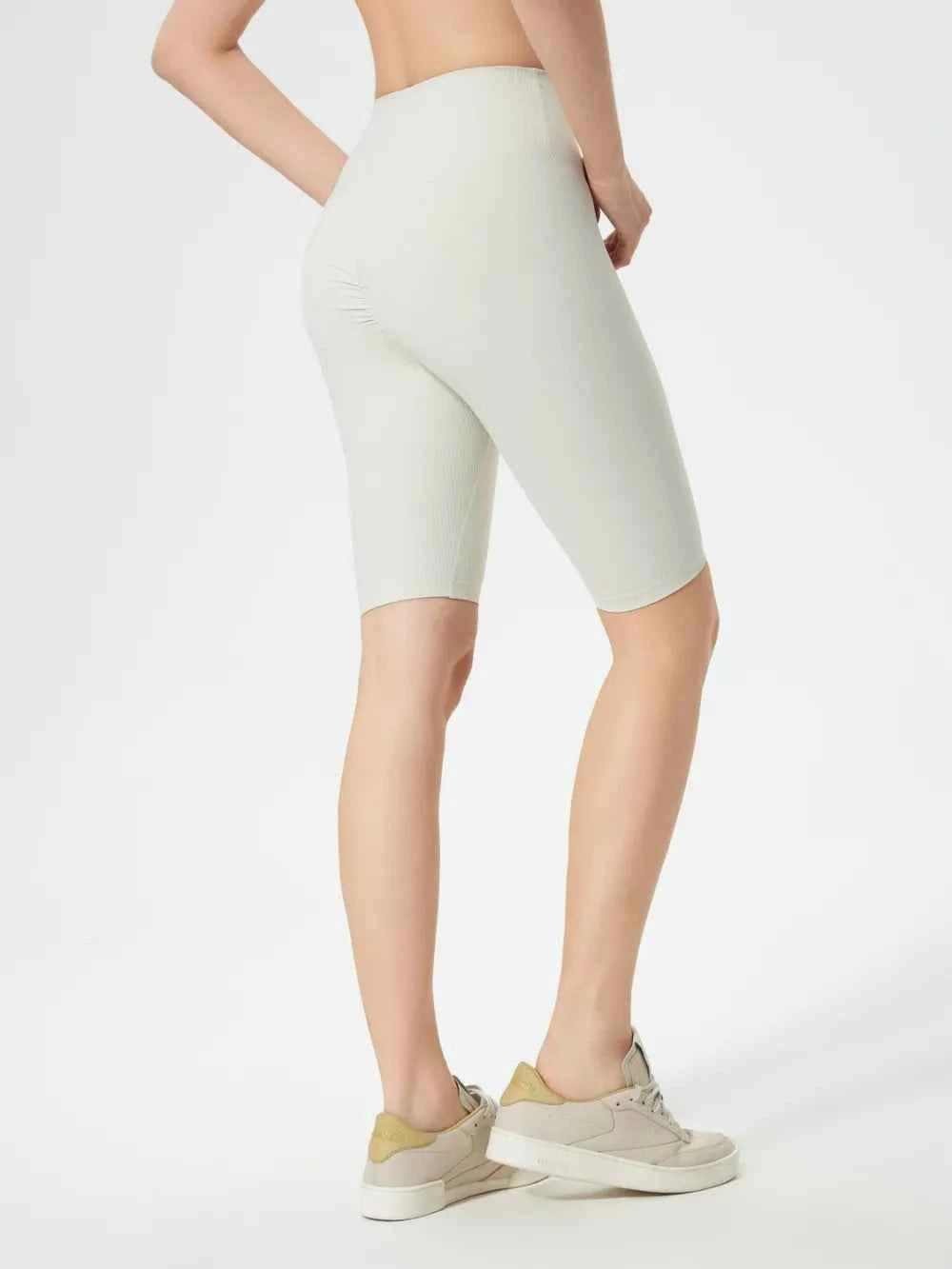Shorts 10