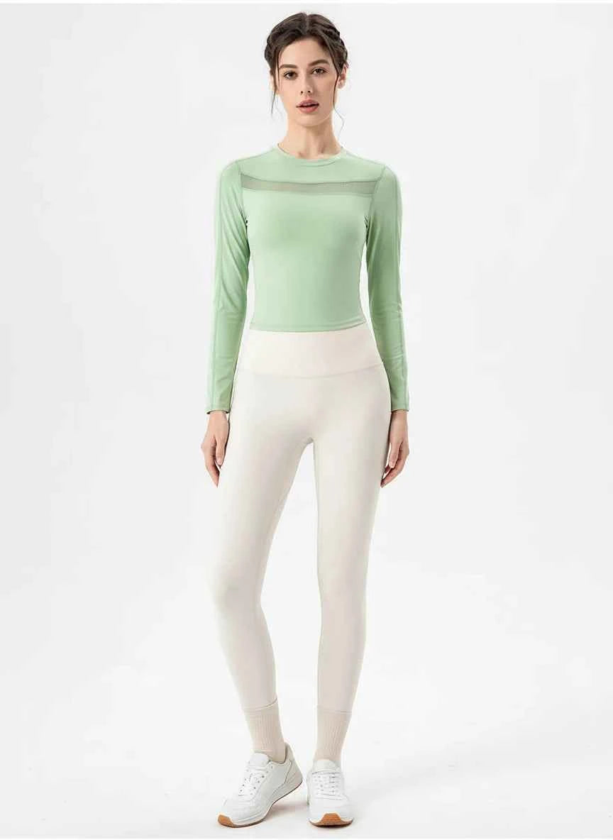 Lira Tee