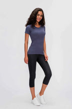 Isabela Tee