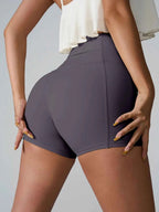 Nahia Shorts