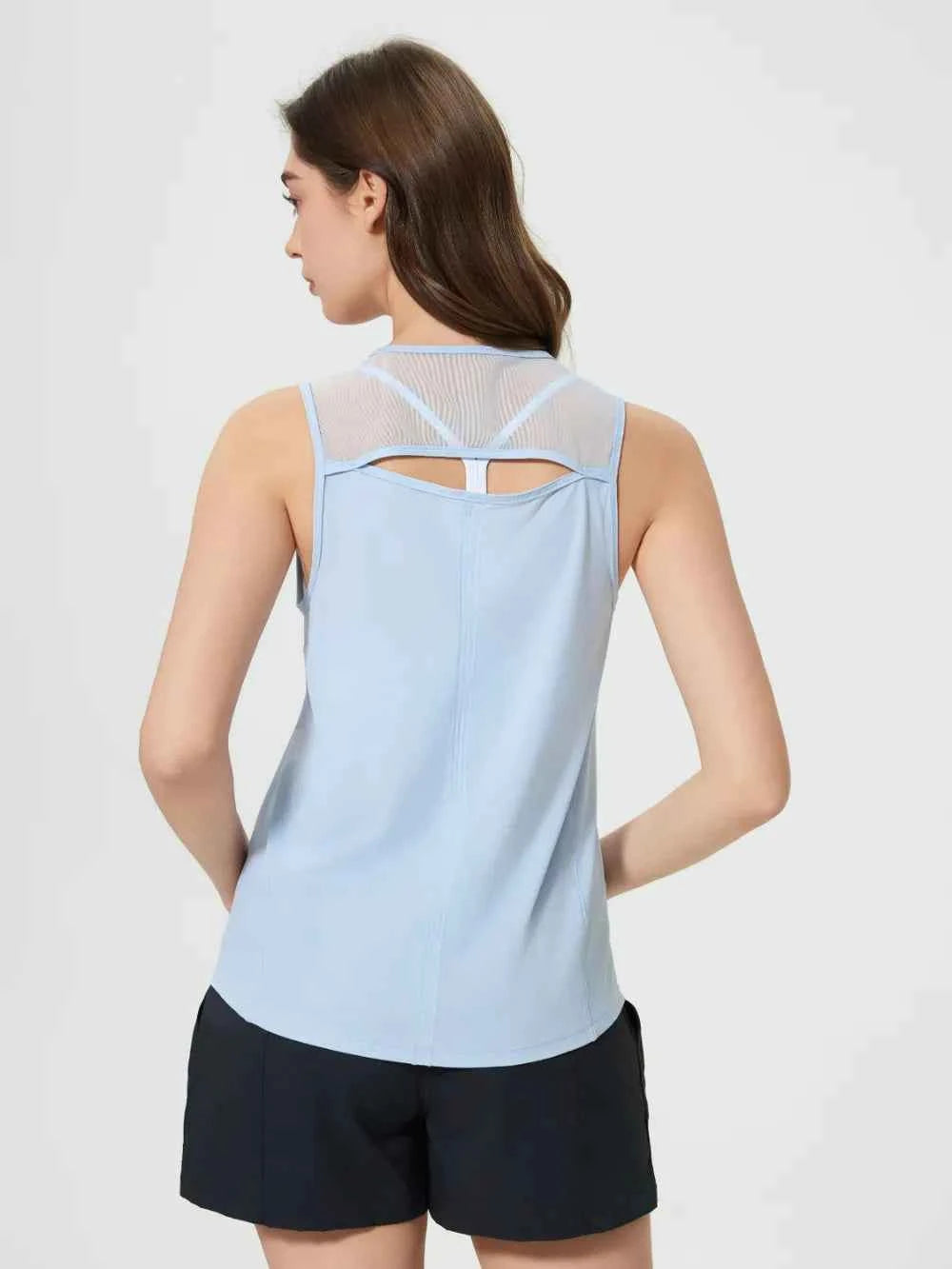 Jimena Tee