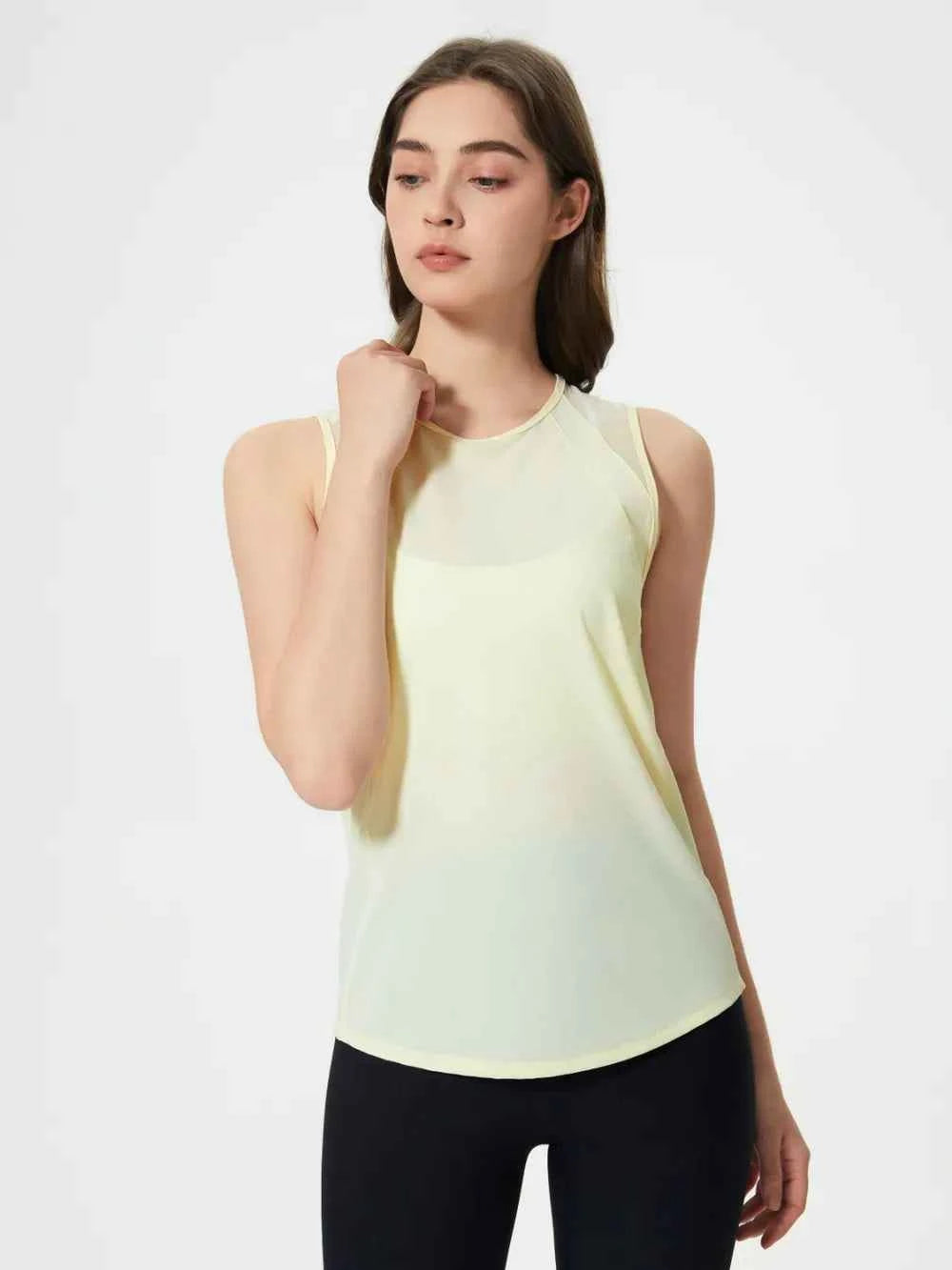 Jimena Tee